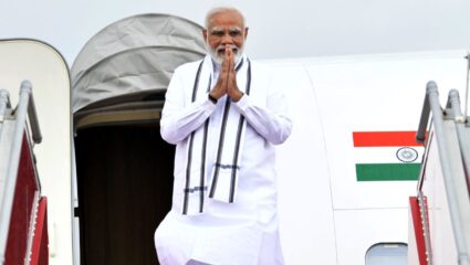 PM Modi’s visit to Mumbai: पंतप्रधान मोदींच्या मुंबई दौऱ्यामुळे गेटवे ते मांडवा जलमार्ग पूर्ण दिवस बंद; फेरीसेवा ठप्प राहणार
