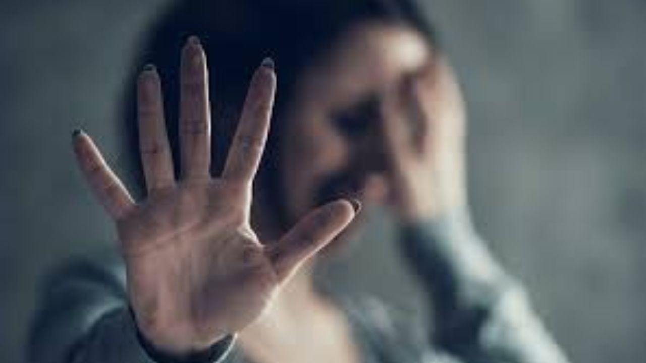 Nagpur Crime News: नागपुरात साताऱ्याची पुनरावृत्ती; पोलिसाकडून २३ वर्षीय तरुणीवर लैंगिक छळ Nagpur Crime