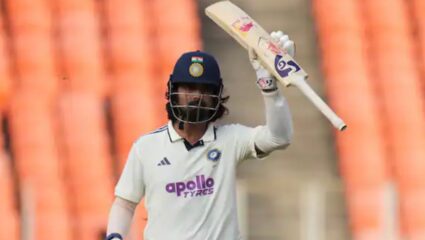 IND vs WI : केएल राहुलची कसोटी क्रिकेटमध्ये मोठी कामगिरी! अर्धशतकासह ‘या’ भारतीय दिग्गजांच्या खास यादीत सामील
