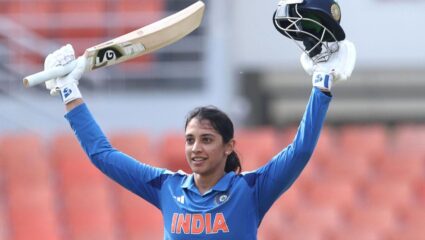 IND W vs SA W : स्मृती मानधनाचा महिला क्रिकेटमध्ये धुमाकूळ!एका कॅलेंडर वर्षात सर्वाधिक एकदिवसीय धावांचा पाडला पाऊस  