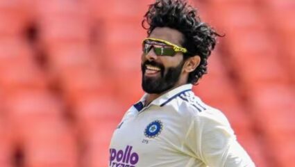 Ind vs WI : ‘मी विक्रमांबद्दल विचार करत नाही, माझ्या संघाला…’ वेस्ट इंडिजविरुद्ध धुमाकूळ घालणाऱ्या मालिकावीर जडेजाचे विधान.. 