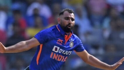 IND VS AUS : ‘मी रणजी ट्रॉफी खेळू शकतो, तर…’, मोहम्मद शमीने अखेर सोडले मौन, टीम इंडियाच्या निवडकर्त्यांवर साधला निशाणा
