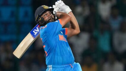 IND vs AUS : ‘हिटमॅन’ची बॅट रचणार विक्रम! Rohit Sharma ऑस्ट्रेलियाविरुद्ध सीमापार करेल प्रत्येक चेंडू अन्…