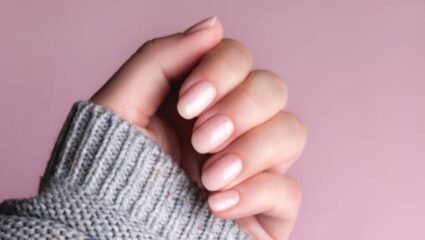 ‘या’ तेलांचा वापर केल्यास नखांची होईल झपाट्याने वाढ! दिसतील सुंदर आणि मजबूत नख, प्रत्येकजण विचारेल सौंदर्याचे रहस्य
