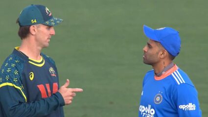 IND vs AUS T20 Toss Update : सुर्याच्या टोळीसमोर कांगारुचे आव्हान! मिचेल मार्शने नाणेफेक जिंकले, गोलंदाजी करणार