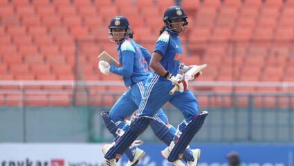 IND W vs AUS W: भारताचे ऑस्ट्रेलियासमोर ३३१ धावांचे विशाल आव्हान; मानधना आणि प्रतीकाची विक्रमी सलामी! नवा विश्वविक्रम स्थापित