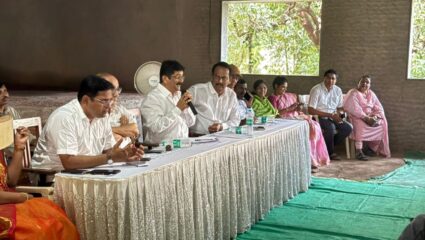 महायुतीबाबतचा अंतिम निर्णय आता वरिष्ठ नेत्यांकडे; चिपळूण राष्ट्रवादी काँग्रेसच्या बैठकीत स्वबळावर लढण्याची कार्यकर्त्यांची तयारी