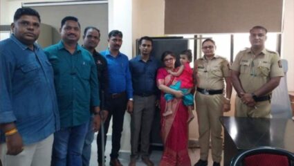 Thane News: अडीच वर्षांची ‘वियाना’ घरातून बेपत्ता! दिवाळीच्या तोंडावर कुटुंब हादरले; पोलीस धावले अन्…