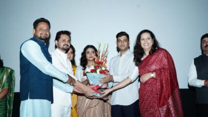 जागतिक कन्या दिनानिमित्त ‘आशा’ चित्रपटाची भव्य स्क्रीनिंग; डॉ. श्रीकांत शिंदे यांची खास उपस्थिती!