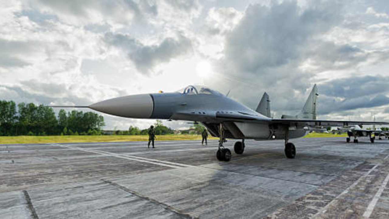 India Tajikistan Air Base: भारताला धक्का, परदेशातील एकमेव Airbase झाला बंद, पुतीनने खेळला खेळ?