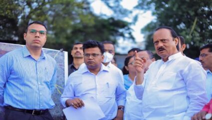 Ajit Pawar : वसईकर, कुठे जाऊन बसता तुम्ही? अजित पवारांनी अधिकाऱ्यांना झापलं