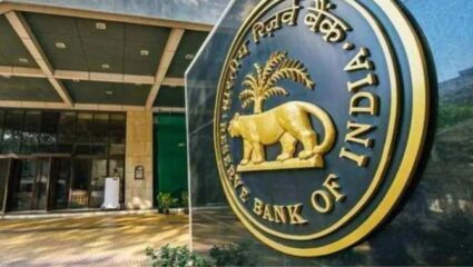 सार्वजनिक क्षेत्रातील बँकांमध्ये पैशांचा ओघ वाढणार! सरकार एफडीआय मर्यादा वाढवण्याच्या तयारीत