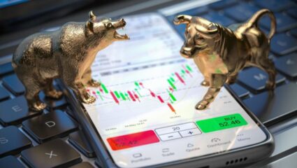 Samvat 2082 मध्ये बाजारात कमाईची मोठी संधी! गुंतवणूकदारांना 15 टक्क्यांपर्यंत परताव्याची शक्यता