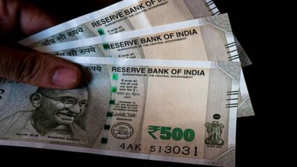 तुमच्या खिशाला आता कात्री! 1 नोव्हेंबेरपासून बँक खातेदारांपासून ते सरकारी कर्मचाऱ्यांपर्यंतपर्यंत ‘हे’ 5 नियम बदलणार