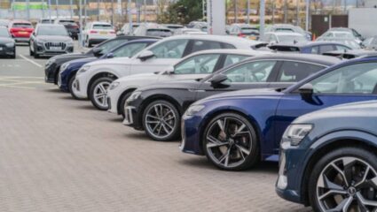 Upcoming Cars: बजेट आताच तयार ठेवा! लवकरच मार्केटमध्ये येणार एकापेक्षा एक भन्नाट कार