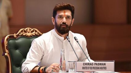 Bihar Elections 2025:  चिराग पासवानच्या मनात मुख्यमंत्री पदाची खुर्ची; बिहारच्या राजकारणात येणार ट्वीस्ट?