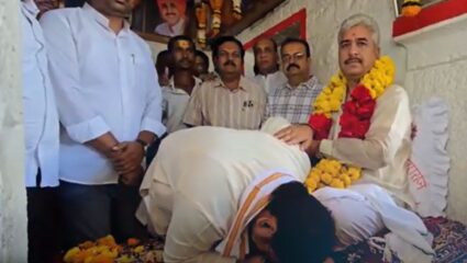 Dhananjay Munde : भगवान गडावर दसरा मेळावा होणार? धनंजय मुंडेंनी दिलं उत्तर