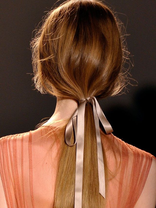 तुम्हीही केस बांधून ठेवता का? काय होतील परिणाम जाणून घ्या