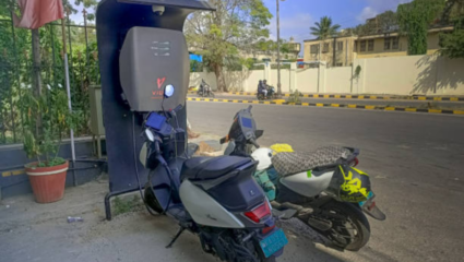 इलेक्ट्रीक वाहनांसाठी पहिल्या टप्यात सुरू होणार ८ चार्जिंग स्टेशन, नवी मुंबईत मिळणार जागा