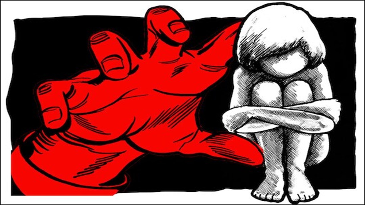 बाप नव्हे तू राक्षस…., रोज रात्री स्वत:च्या 14 वर्षीय मुलीवर बलात्कार, अत्यंत संतापजनक घटना समोर बाप नव्हे तु राक्षस...., रोज रात्री स्वत:च्या 14 वर्षीय मुलीवर बलात्कार, अत्यंत संतापजनक घटना समोर (फोटो सौजन्य-X)