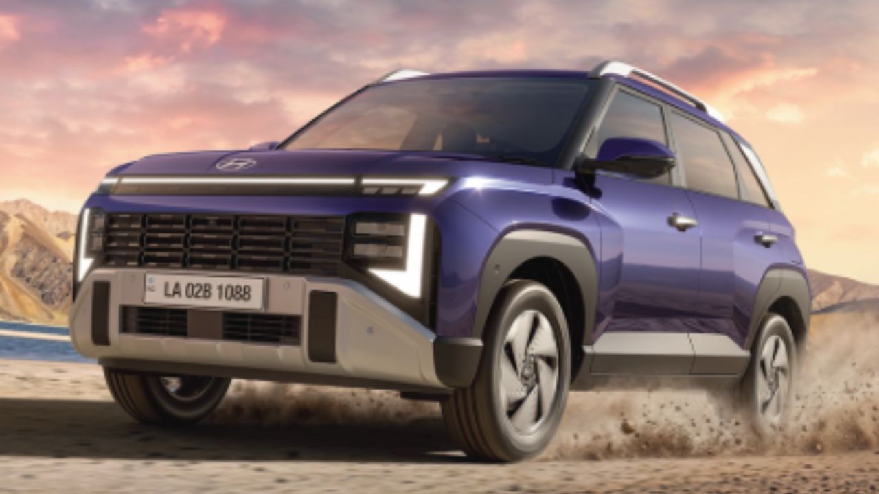 New Hyundai Venue ची बुकिंग सुरु! फक्त ‘इतक्या’ रुपयात बुक करा कार