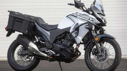 नवीन Kawasaki Versys X 300 झाली लाँच, मिळाले एकापेक्षा एक भन्नाट अपडेट्स