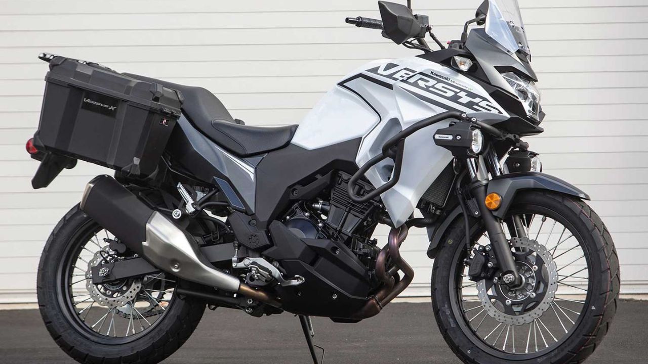 नवीन Kawasaki Versys X 300 झाली लाँच, मिळाले एकापेक्षा एक भन्नाट अपडेट्स