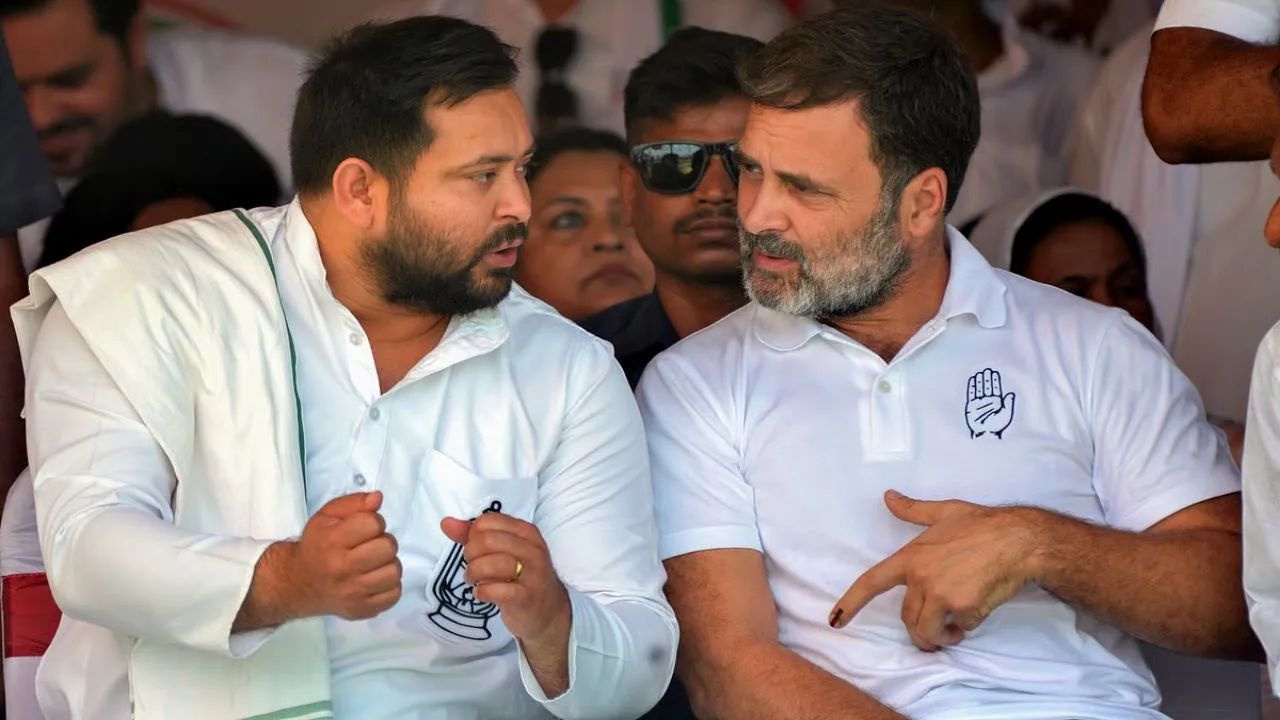 Bihar Assembly election 2025: बिहारच्या मुख्यमंत्रीपदाचा चेहरा म्हणून तेजस्वी यादव’च का? काय आहे यामागचं खरं कारण? Bihar Assembly election 2025:
