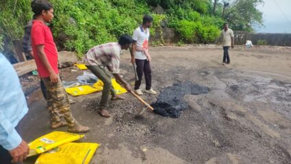 Matheran News : घाटरस्ते सुधारण्याचं काम युद्धपातळीवर सुरु ; पर्यटकांचा ओघ वाढण्यासाठी प्रशासनाचे प्रयत्न सुरु