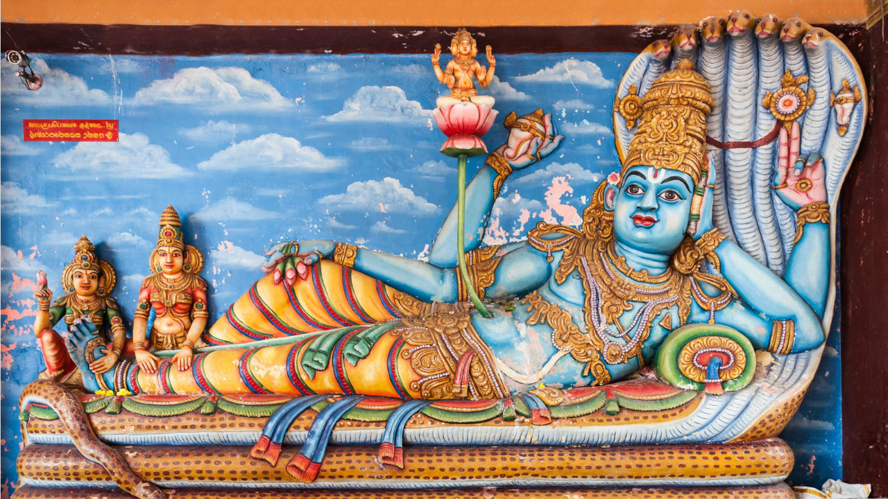 युद्धाच्या ३ वर्षांनंतर यादव कुळातील सगळ्यांचा नाश होऊ लागला. यादव कुळ जवळ संपल्यात जमा होत होता.