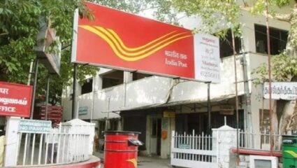 World Post Day 2025 : ‘पोस्टमन’ बनला डिजिटल दूत; वाढत्या तंत्रज्ञानामुळे टपाल खातं बदलतंय