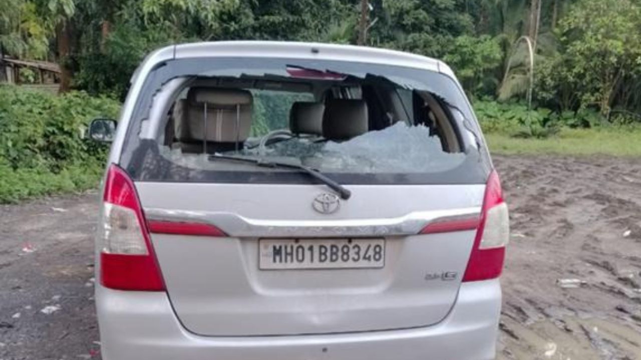 Raigad News : राजकीय सुडबुध्दीने  कारची काच फोडली;  रेवदंडा पोलीस ठाण्यात अज्ञाताचे विरोधात तक्रार दाखल 