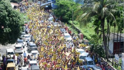 आरक्षण बचावसाठी आदिवासींचा विराट मोर्चा, धनगर आणि बंजारा समाजाचा अनुसूचित जमातीत समावेशाला विरोध
