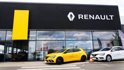 Renault च्या 3 नवीन कार मार्केटमध्ये एंट्री मारण्याच्या तयारीत, कोणत्या सेगमेंटमध्ये होईल लाँच?
