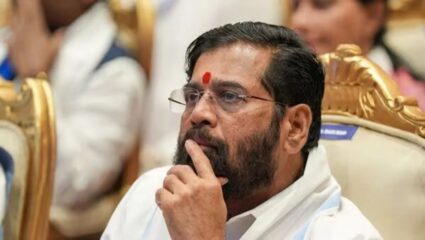 शिंदेच्या शिवसेनेला मोठा धक्का ! बडे नेते भाजपच्या वाटेवर; पक्षप्रवेशाची तारीखही ठरली