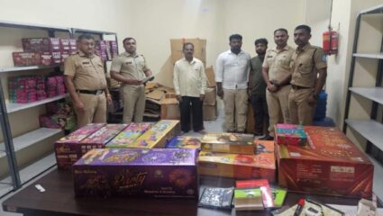 तासगाव पाेलिसांची मोठी कारवाई; बेकायदा दारू साठ्यावर छापा टाकला अन्…