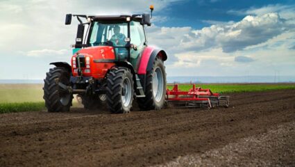 कार आणि बाईक सोडा! इथे GST कमी झाल्याने Tractor वर तुटून पडलेत शेतकरी, सप्टेंबर 2025 मध्ये झाली बंपर विक्री
