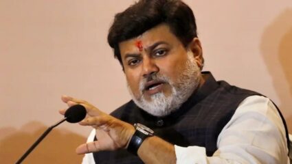“काही पिलावळ स्वबळाचा नारा देत असतील, तर…” पालकमंत्री उदय सामंत यांच्या विधानामुळे महायुतीत ठिणगी?