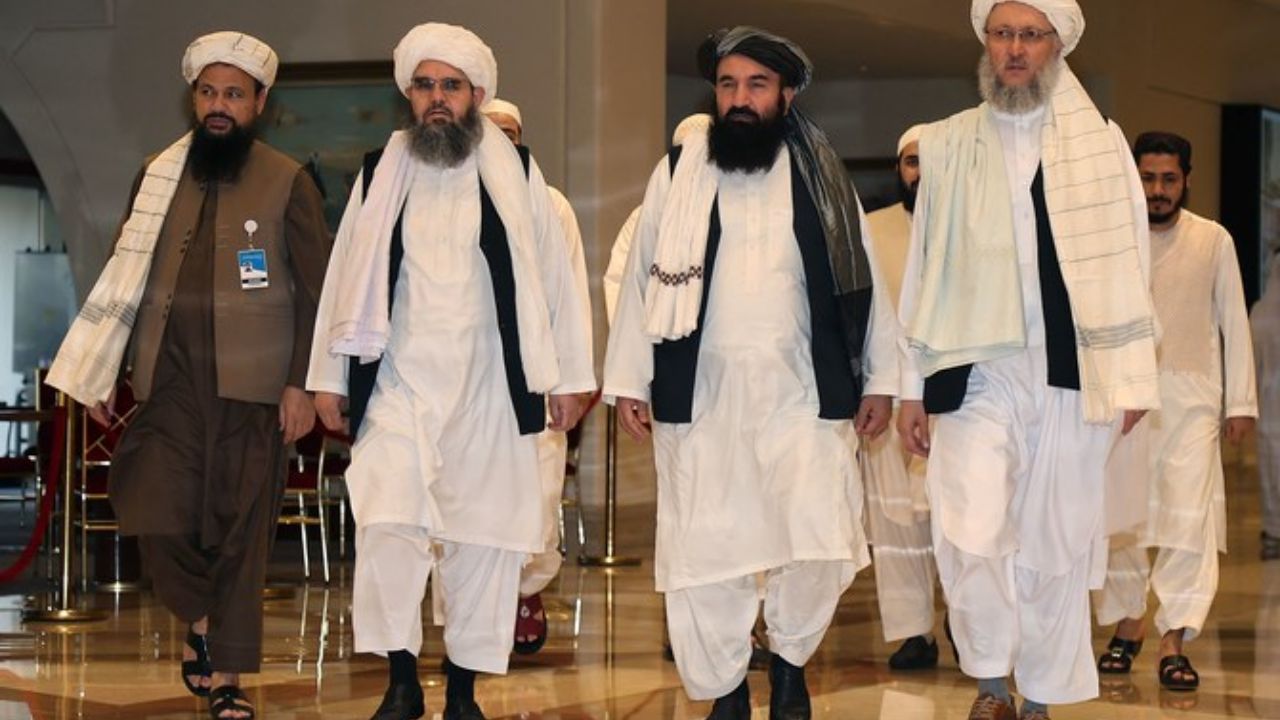 Trade Ban : ‘तीन महिन्यात पाकिस्तानसोबतचा व्यापार थांबवा…’; अफगाणिस्तानचा अल्टिमेटम