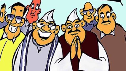 Amravati News : महापौरपदाचे आरक्षण ठरणार ‘गेमचेंजर’, नेत्यांच्या महत्त्वाकांक्षा धगधगणार; पक्षांची ‘वेट अँड वॉच’ची भूमिका