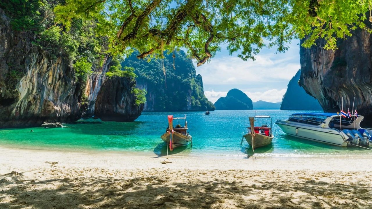 वर्षअखेरची Best Trip! ‘पोर्ट ब्लेअर, हॅवलॉक, नील आयलंड…’; IRCTC ने पर्यटकांसाठी जाहीर केले ‘हे’ खास पॅकेज