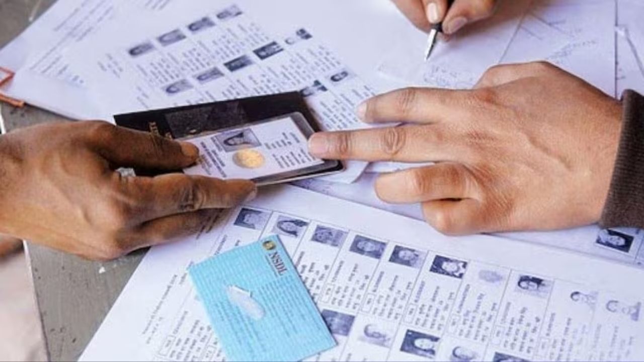 Bihar Elections Result 2025: बिहारमध्ये दुसऱ्या टप्प्यातील मतदान पडले पार; निकालामध्ये कोणाची होणार नौका पार?