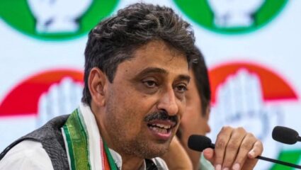 Delhi Blast : कॉंग्रेसचे नेते बरळले! थेट केली दिल्ली दहशतवादी हल्ला करणाऱ्या डॉ. उमरची पाठराखण