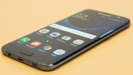 Curved Screen Phone: दिसायला आकर्षक… पण तुमच्यासाठी योग्य आहे का? खरेदी करण्यापूर्वी जाणून घ्या फायदे आणि तोटे