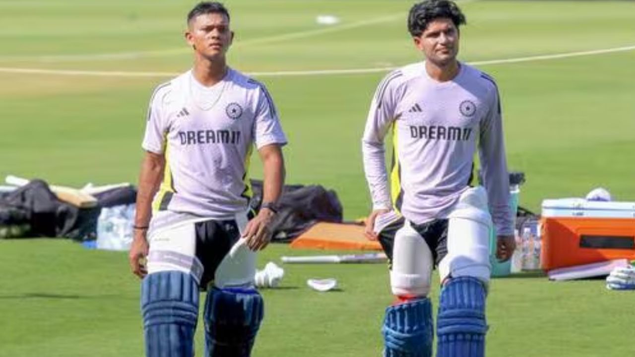 IND vs SA : शुभमन गिल, जयस्वालसह सुदर्शननेही मैदानात गाळला घाम! दक्षिण आफ्रिकेविरुद्धच्या कसोटी मालिकेची जय्यत तयारी