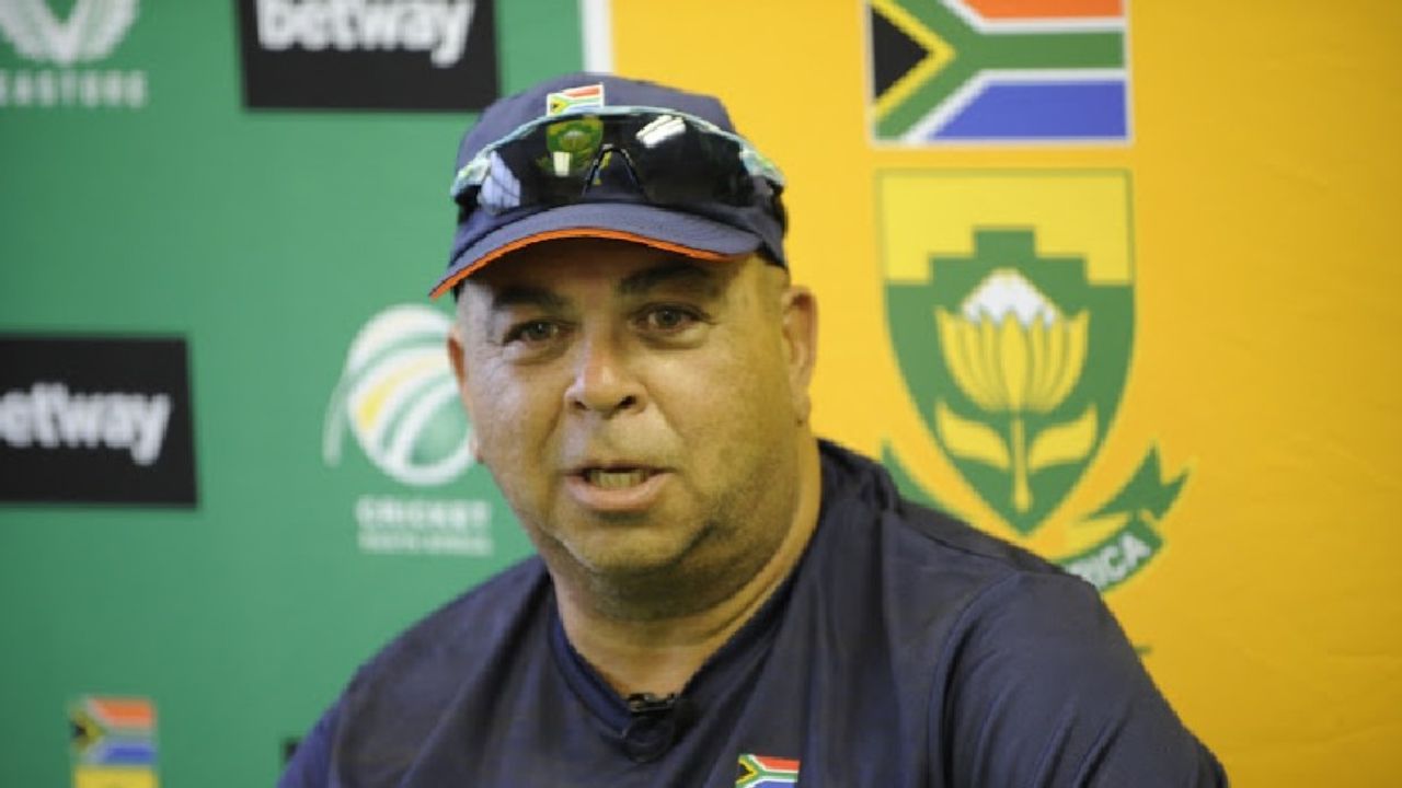 IND vs SA Test series : ‘आम्ही इतिहास घडवू…’ केशव महाराजनंतर दक्षिण आफ्रिकेचे कोच शुक्री कॉनराड यांनी थोपटले दंड 