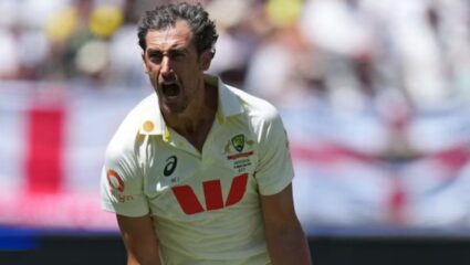 Ashes series 2025: मिचेल स्टार्कचा मोठा कारनामा! कसोटी पदार्पणानंतर ‘हा’ पराक्रम करणारा ठरला तो पहिलाच खेळाडू…