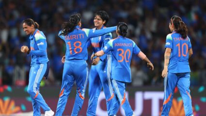 IND W vs SA W Final Match : चक दे इंडिया! भारतीय महिलांनी रचला इतिहास; दक्षिण आफ्रिकेला पराभूत करत जिंकला एकदिवसीय विश्वचषक