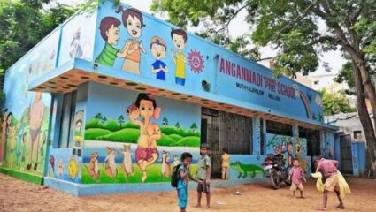 Anganwadi Renovation News: लहान मुलांची पावलं वळणार अभ्यासाकडं; 48 अंगणवाडीचा होणार कायापालट