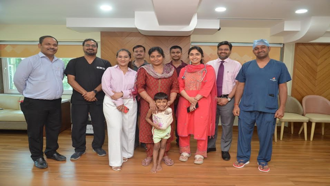 Jaslok Hospital : मेंदूची गंभीर दुखापत झालेल्या ४ वर्षीय चिमूरड्याला मिळाले जीवनदान